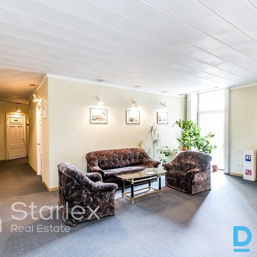 Biroja telpas Rīgas centrā pie Vanšu tilta