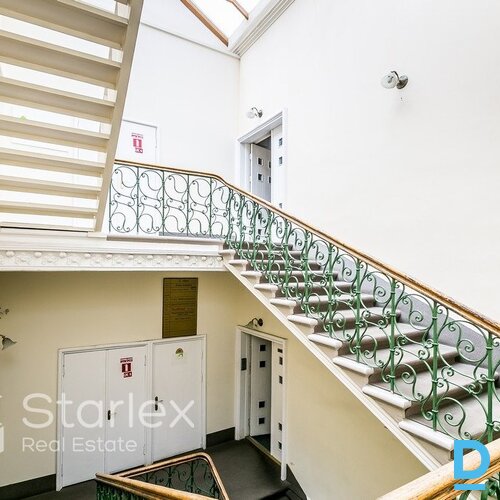 Biroja telpas Rīgas centrā pie Vanšu tilta