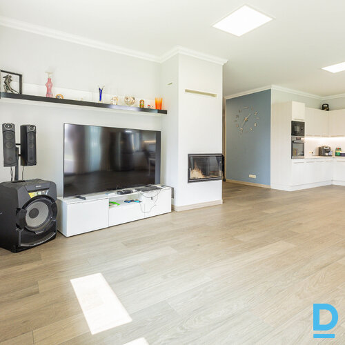 Pārdod māju Silaputninu iela 22