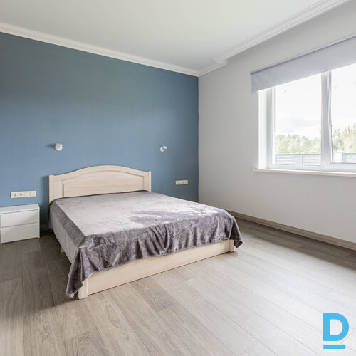 Pārdod māju Silaputninu iela 22