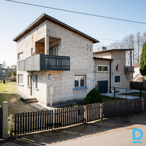 Pārdod māju Penkules iela 26