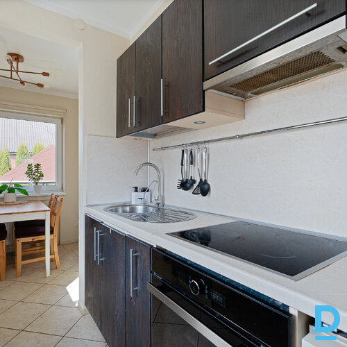 Pārdod māju Kooperatīva iela 22