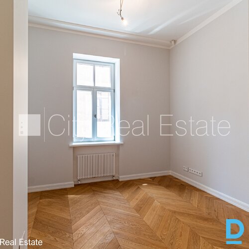 Izīrē dzīvokli Rīgā