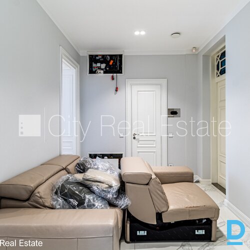 Izīrē dzīvokli Rīgā