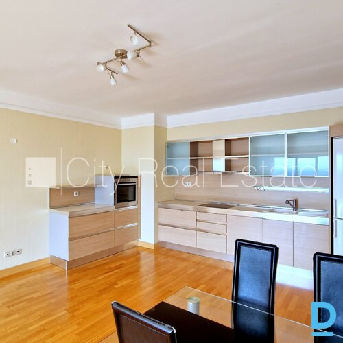 Izīrē dzīvokli Rīgā