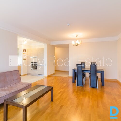 Izīrē dzīvokli Rīgā