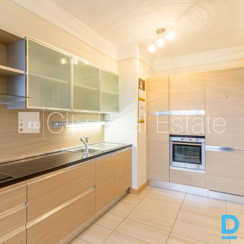 Izīrē dzīvokli Rīgā