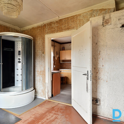 Pārdod māju Smilšu iela 28