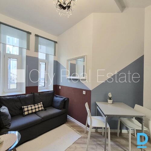 Izīrē dzīvokli Rīgā