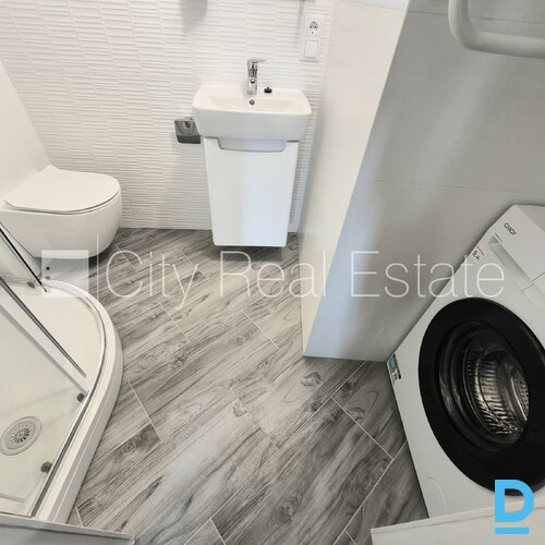 Izīrē dzīvokli Rīgā