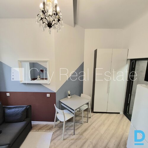 Izīrē dzīvokli Rīgā