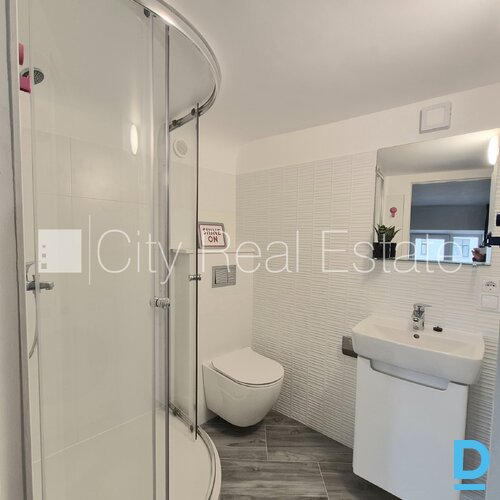 Izīrē dzīvokli Rīgā