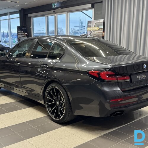 Pārdod BMW 520i Lci, 2.0, 2022