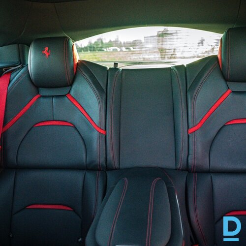 Pārdod Ferrari GTC4 Lusso 3.9 V8, 2019