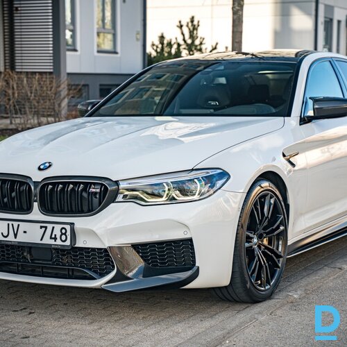Pārdod BMW M5 4.4i, 2019