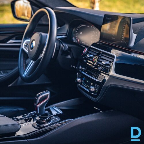Pārdod BMW M5 4.4i, 2019 Pārdod BMW M5 4.4i, 2019