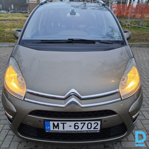 Pārdod Citroen C4 Picasso, 2012