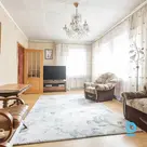 Продаётся просторная 4-комнатная квартира в доме на два владельца, в 400 м от ре