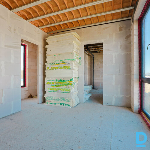 Pārdod māju Ziemciešu iela 24