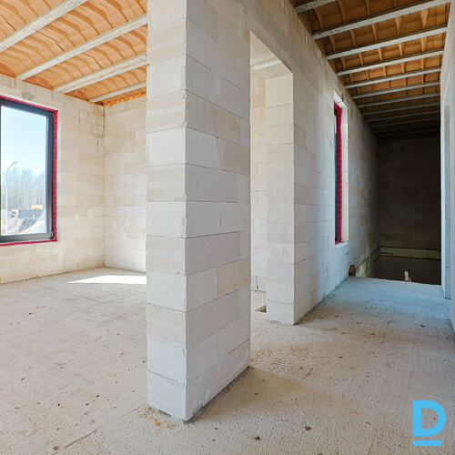 Pārdod māju Ziemciešu iela 24