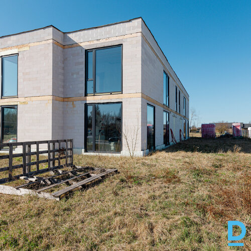 Pārdod māju Ziemciešu iela 24