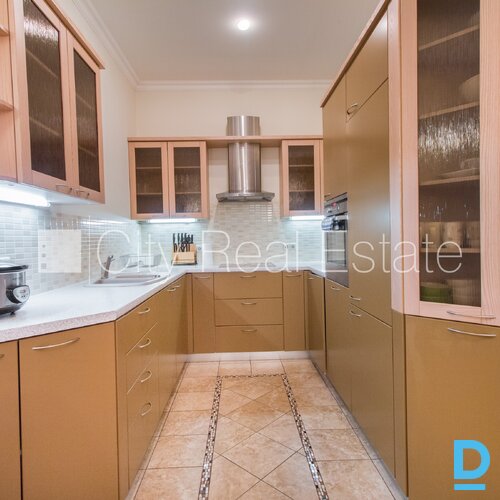 Izīrē dzīvokli Rīgā