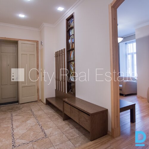 Izīrē dzīvokli Rīgā