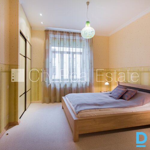 Izīrē dzīvokli Rīgā