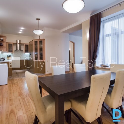 Izīrē dzīvokli Rīgā