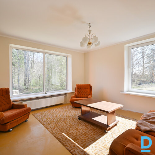 Pārdod māju Lazdulejas