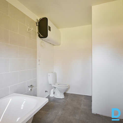 Pārdod māju Lazdulejas