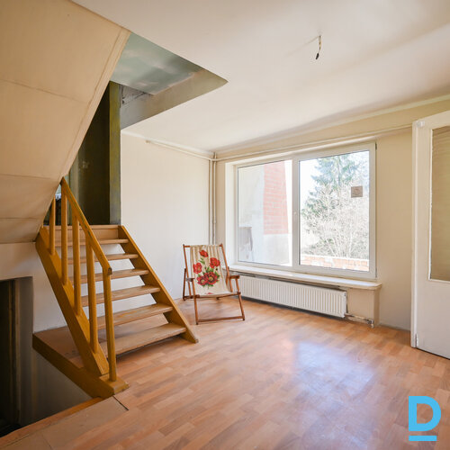 Pārdod māju Lazdulejas