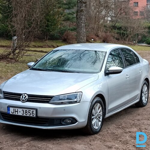 Pārdod Volkswagen Jetta, 2011