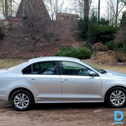 Pārdod Volkswagen Jetta, 2011