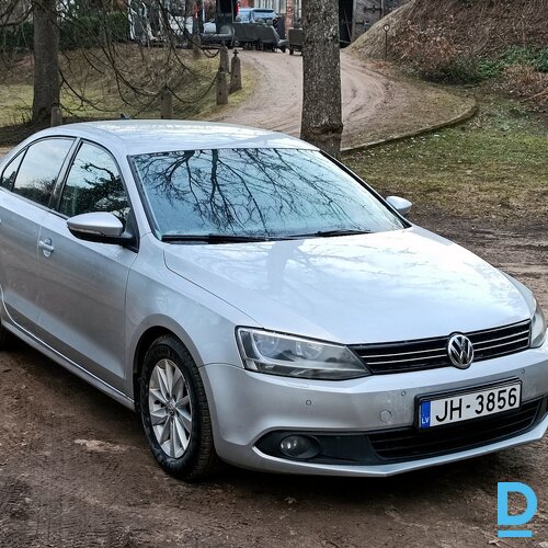 Pārdod Volkswagen Jetta, 2011