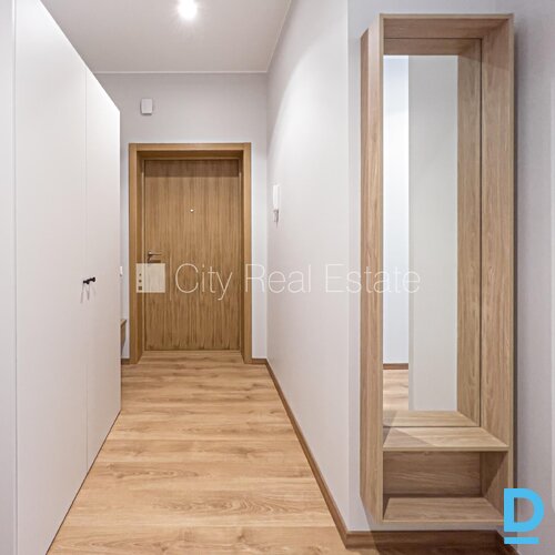 Izīrē dzīvokli Rīgā