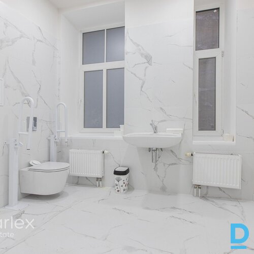 Medicīnas iestādei piemērotas telpas ar 1264 kodu Rīgas centrā pie Jaunā Rīgas teātra