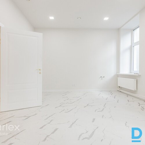 Skaistumkopšanai piemērotas telpas Rīgas centrā pie Jaunā Rīgas teātra