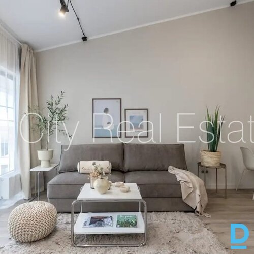 Izīrē dzīvokli Rīgā