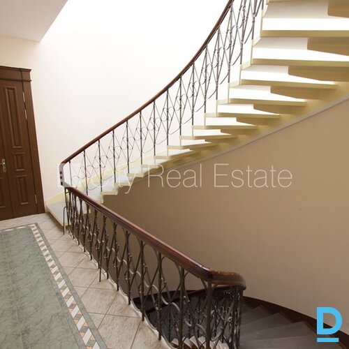 Izīrē dzīvokli Rīgā