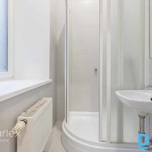 Skaistumkopšanai/medicīnas iestādei piemērotas telpas Rīgas centrā pie JTR