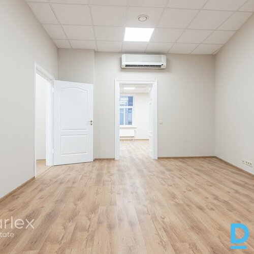 Skaistumkopšanai/medicīnas iestādei piemērotas telpas Rīgas centrā pie JTR