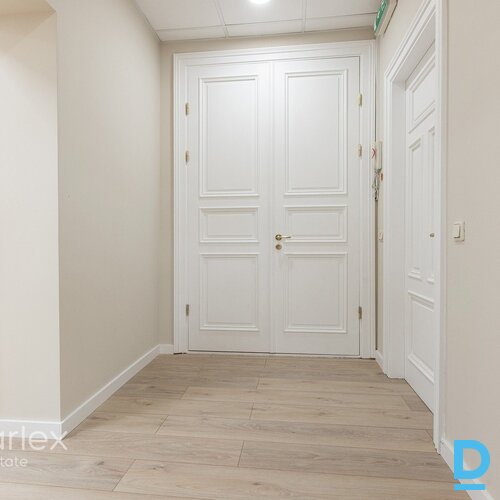 Skaistumkopšanai/medicīnas iestādei piemērotas telpas Rīgas centrā pie JTR