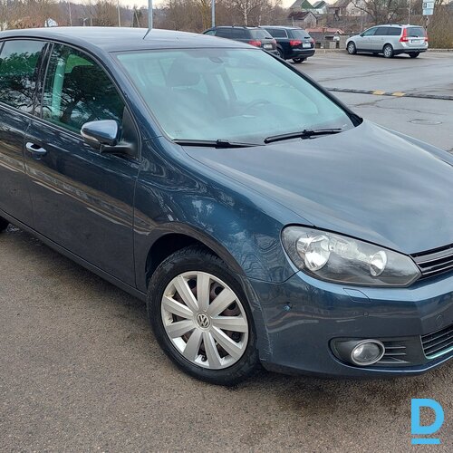 Pārdod Volkswagen Golf, 2010