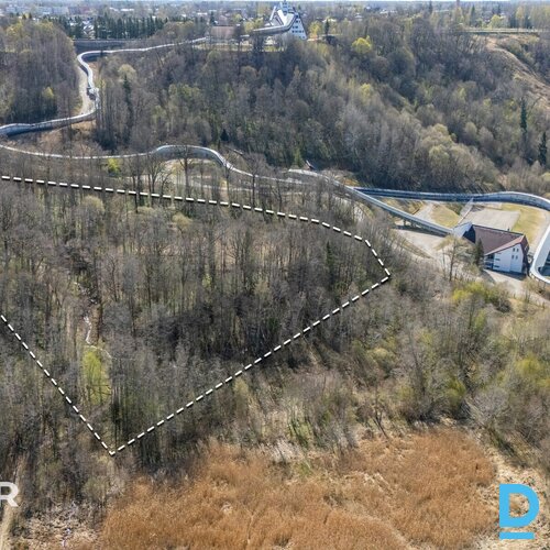 Pārdošanā 2 ha zemes gabals Gaujas senlejā blakus Siguldas bobsleja un kamaniņu 