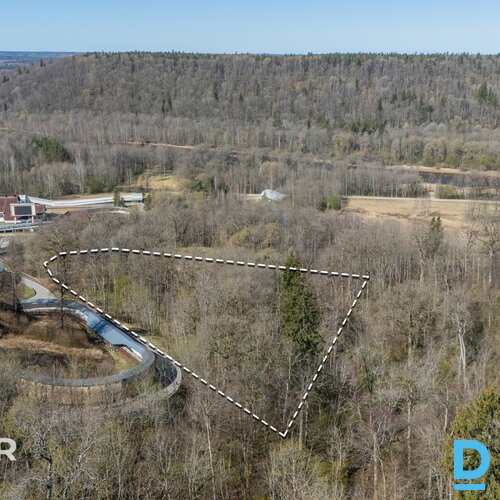 Pārdošanā 2 ha zemes gabals Gaujas senlejā blakus Siguldas bobsleja un kamaniņu 