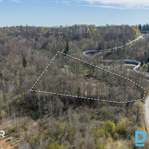 Pārdošanā 2 ha zemes gabals Gaujas senlejā blakus Siguldas bobsleja un kamaniņu 