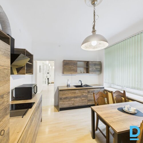 Izīrē dzīvokli Rīga