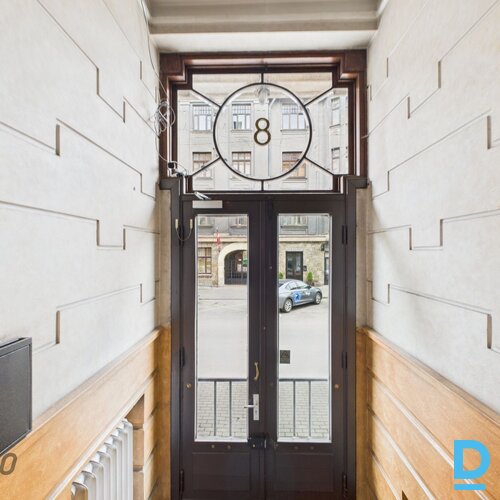 Izīrē dzīvokli Rīga