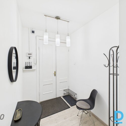 Izīrē dzīvokli Rīga